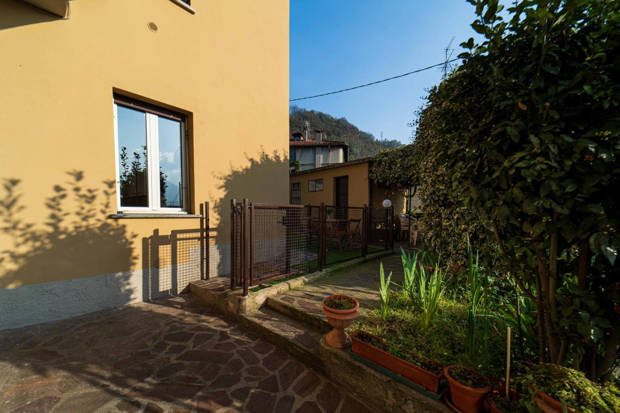 Apartamento Moonlight - Lecco Getaway Exterior foto