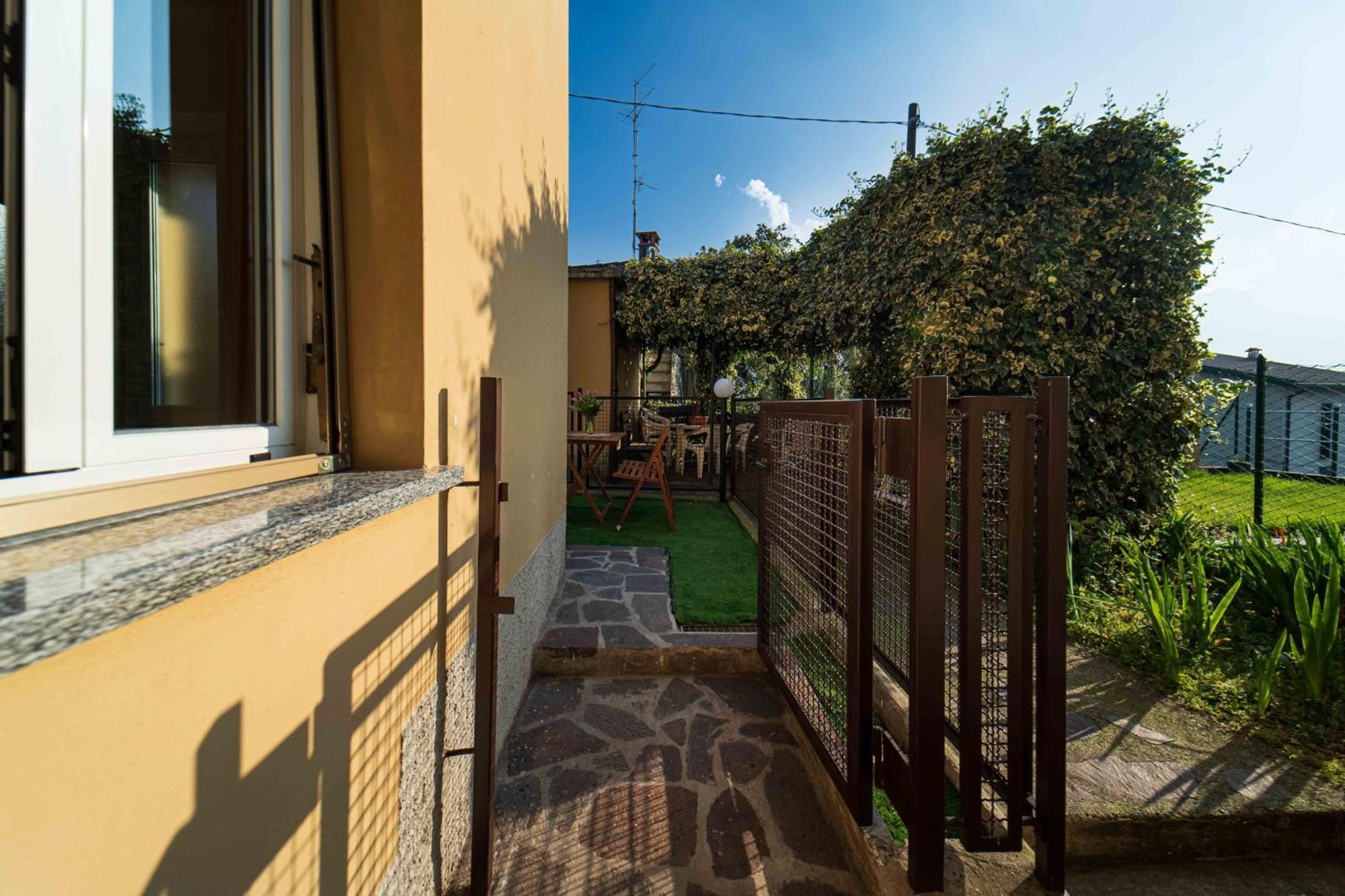 Apartamento Moonlight - Lecco Getaway Exterior foto